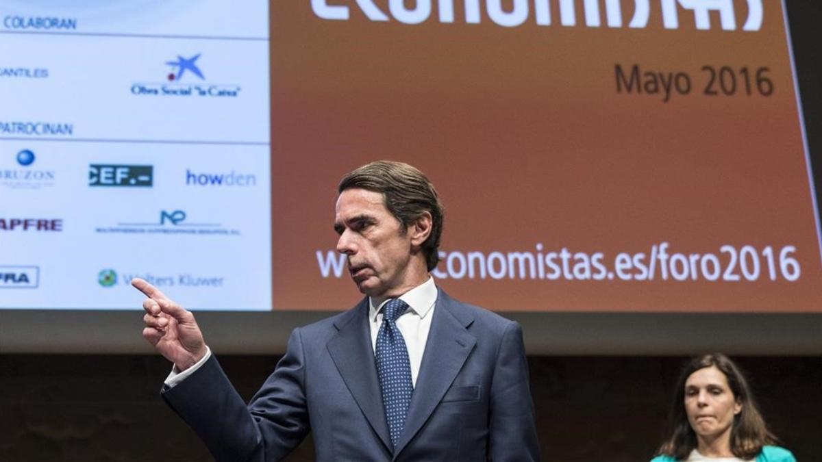 El expresidente del Gobierno José María Aznar, en un foro este viernes en Madrid.