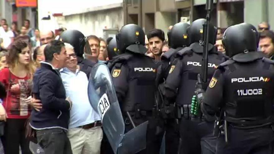 Dos antidisturbios declararán ante un juez por la actuación policial el 1-O