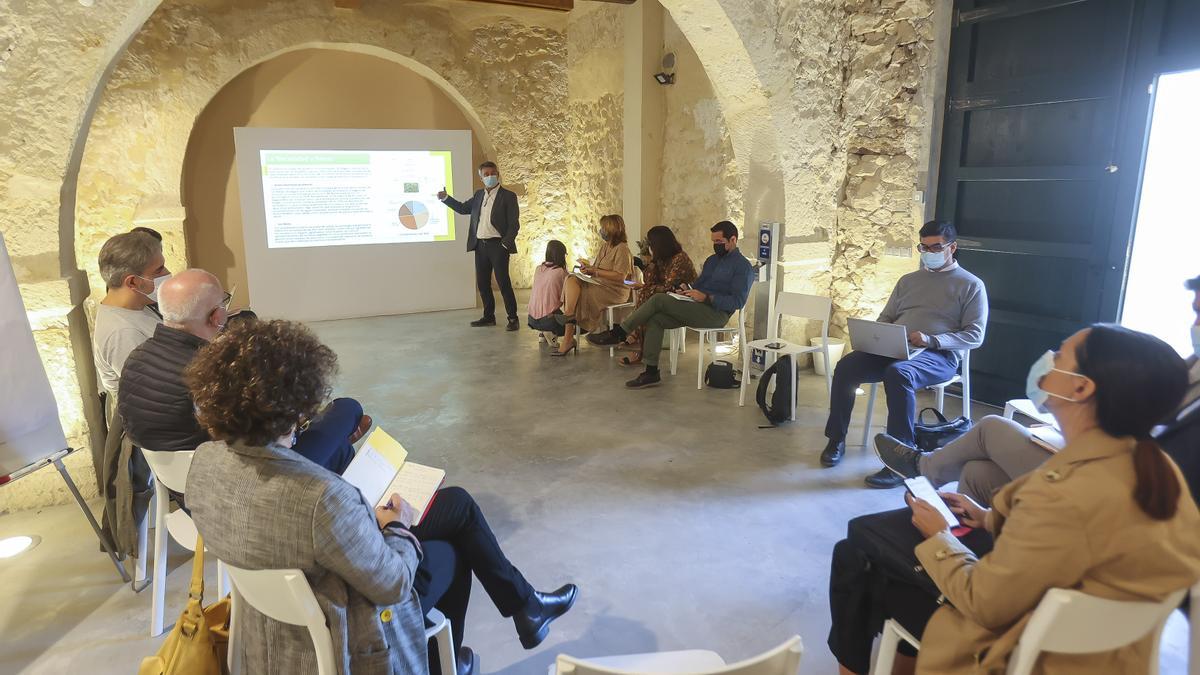 Imagen de una reunión celebrada en Torre Juana