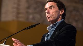 Aznar, contra Vox: "A mí, mirándome a la cara, nadie me habla de 'derechita cobarde' porque no me aguantan la mirada"