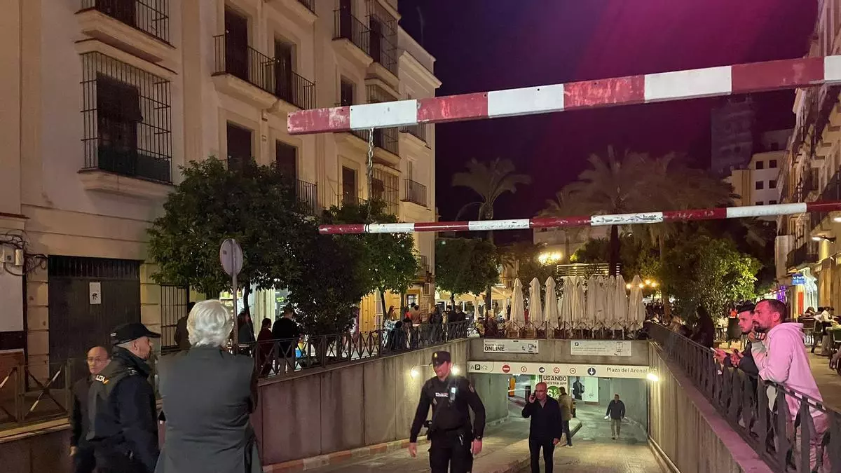 La Policía Nacional arresta a un varón en Sanlúcar de Barrameda por la falsa amenaza de bomba del Miércoles Santo en Jerez