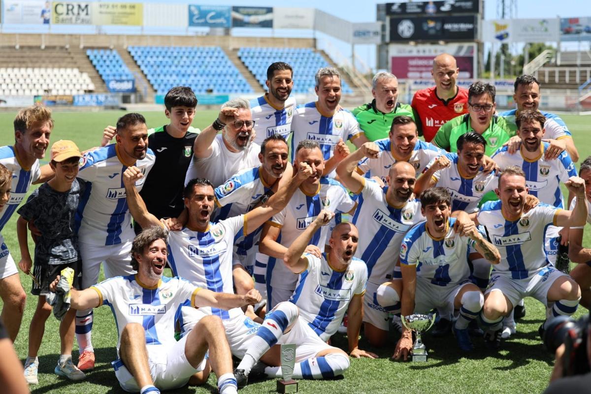 El Leganés, amb històrics com Chuli, Falcón o Queco Piña, va imposar-se al PSG a la final