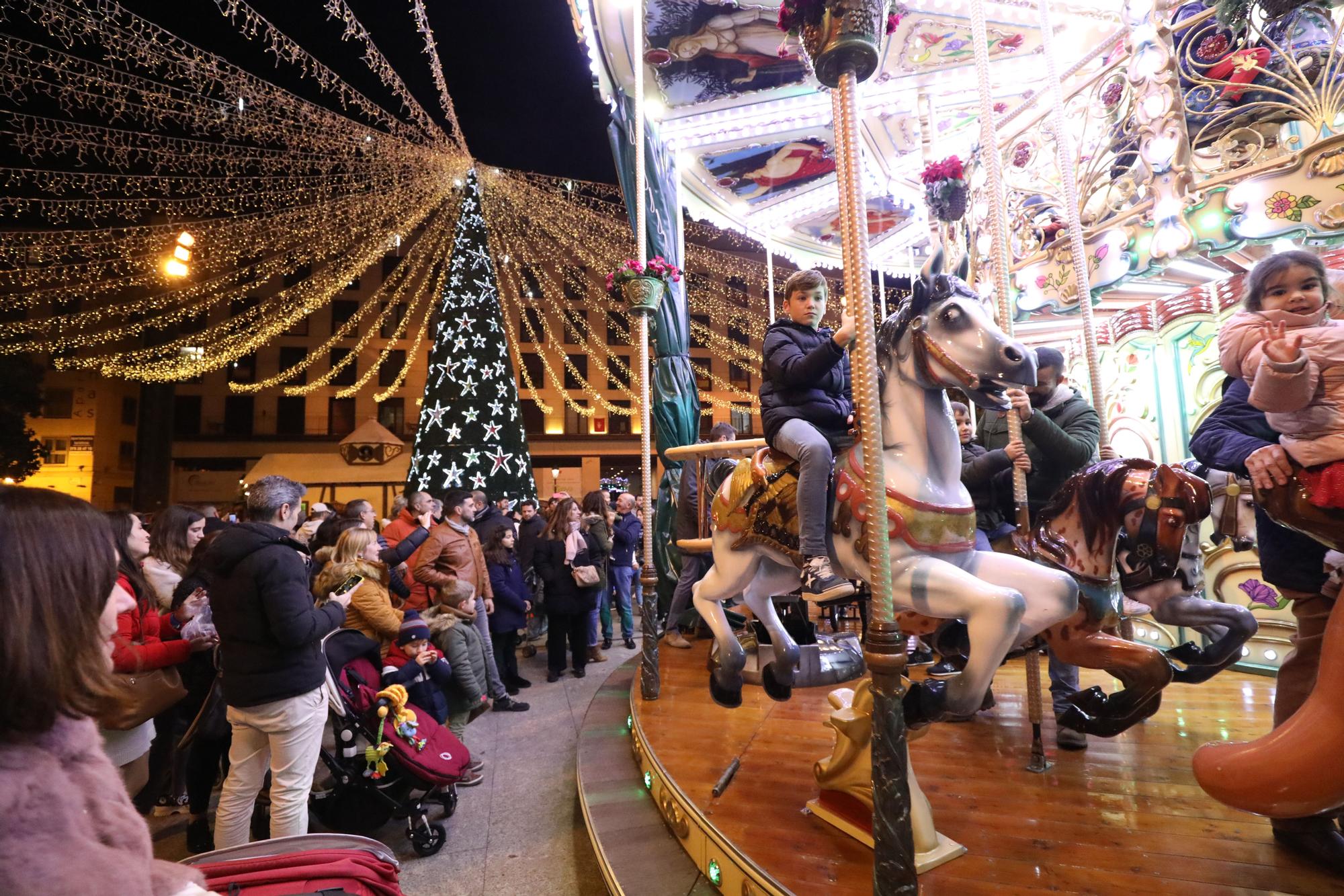 Zaragoza vive la Navidad en la calle