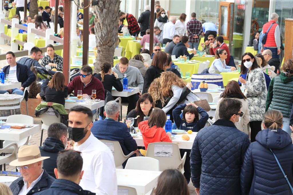 Así es el ambiente en Cartagena en el primer fin de semana con terrazas abiertas