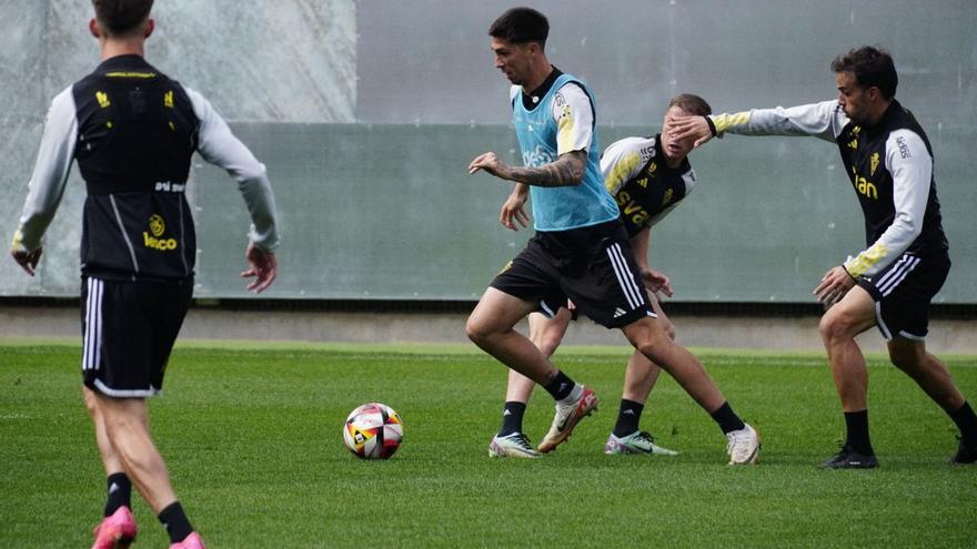 Entrenamiento del Real Murcia durante el día de ayer. | PRENSA REAL MURCIA