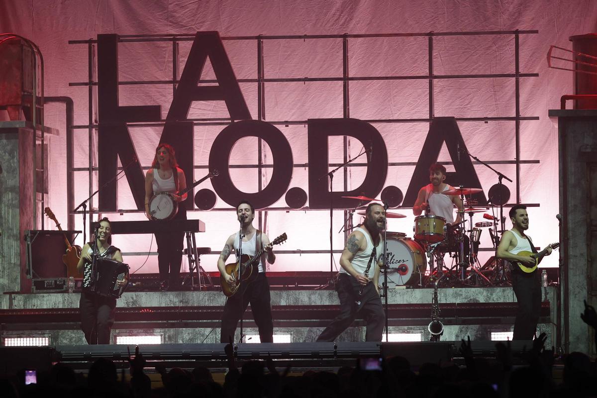 El concierto de "La M.O.D.A." en Gijón, en imágenes