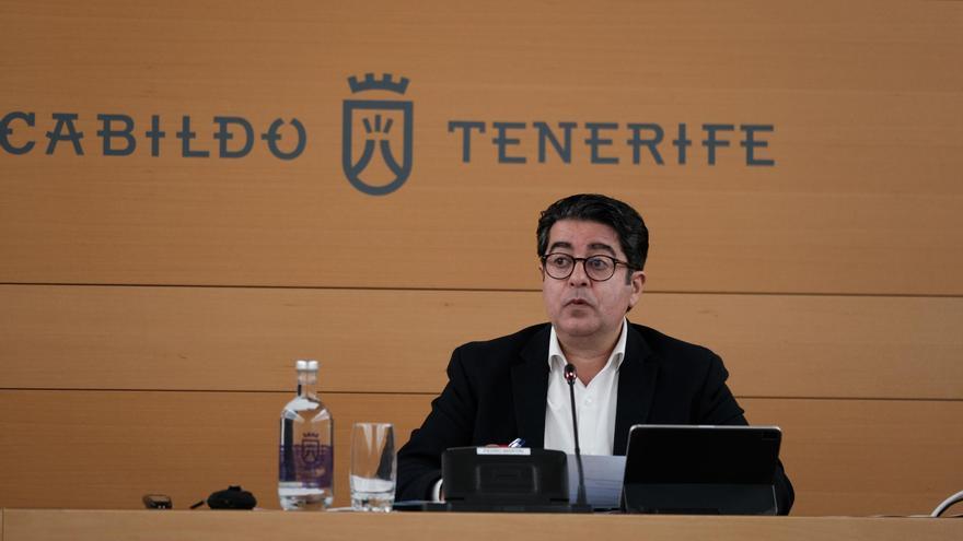 Pedro Martín insta a amarrar la financiación de los trenes &quot;antes de embarcarse en aventuras multimillonarias&quot;