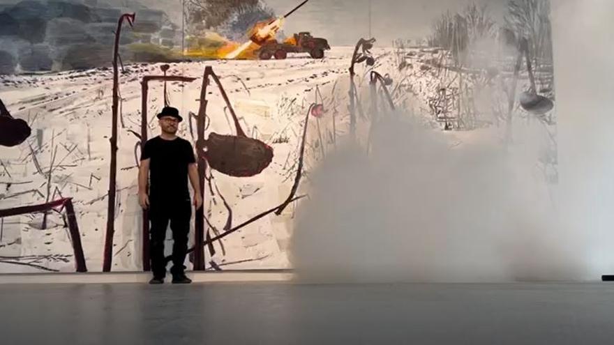 El humo, protagonista de &#039;Llueve fuego&#039;, la nueva muestra del artista murciano Manuel Pérez
