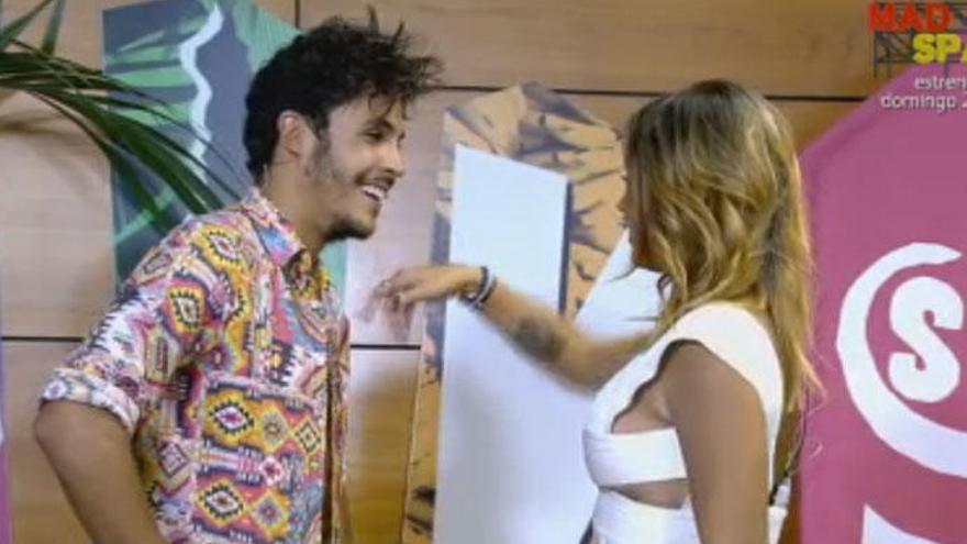 Kiko y Gloria Camila, en una sala privada de Telecinco