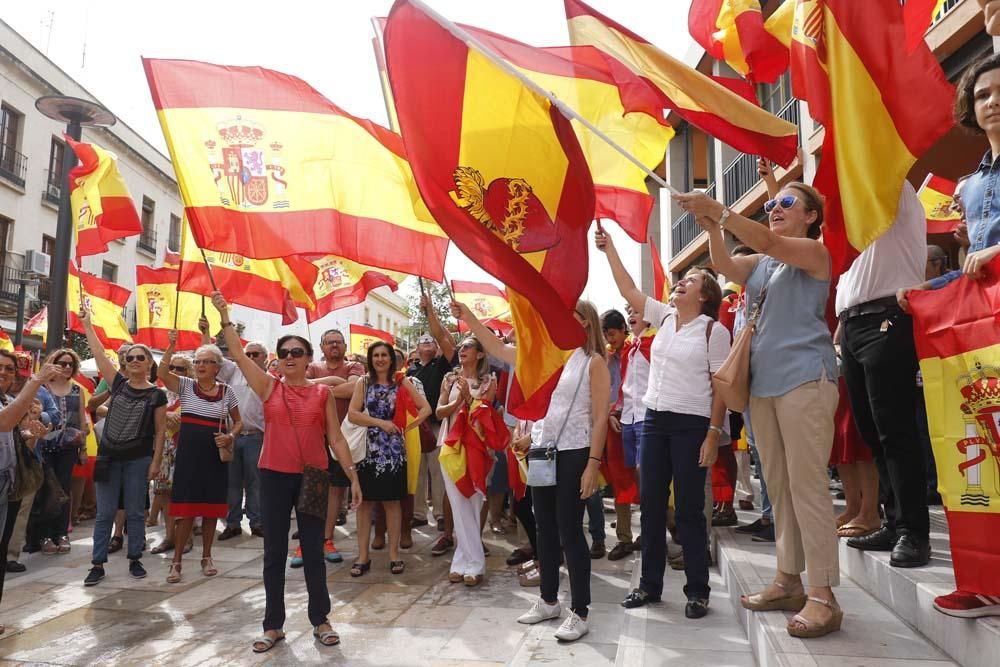 Concentraciones en Córdoba y en varios puntos de la provincia en defensa de España.