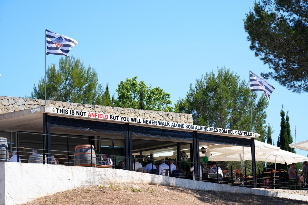La Coma Corner.