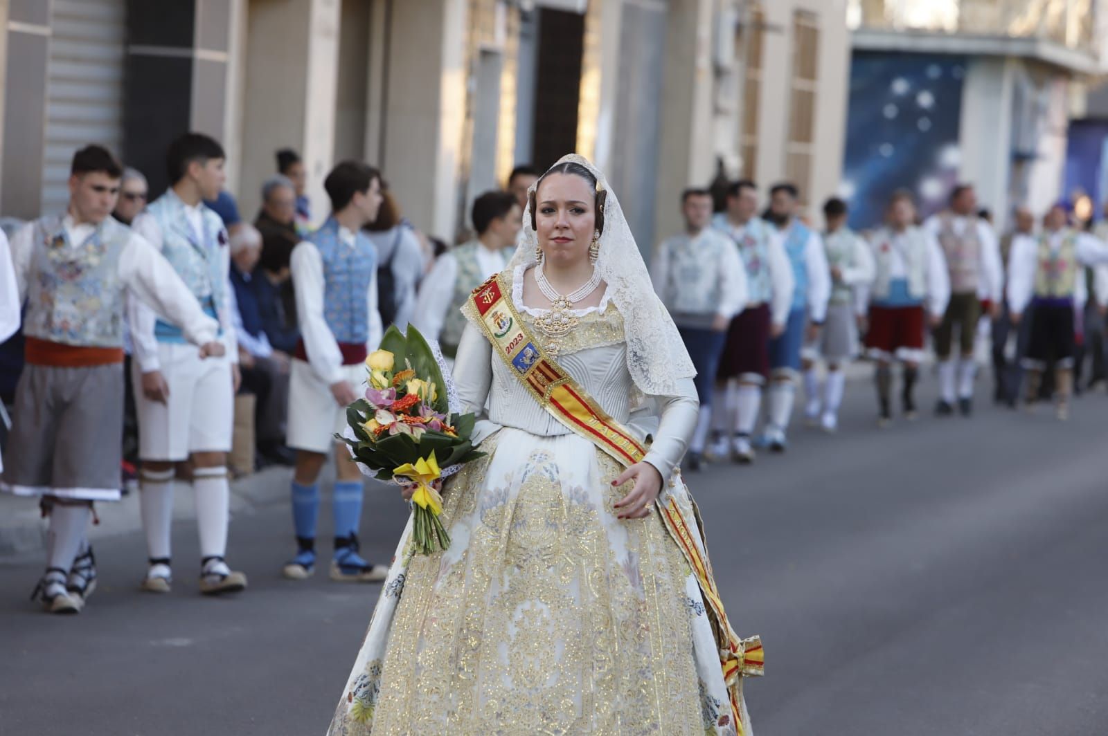 Las mejores imágenes de la Ofrenda de Alzira