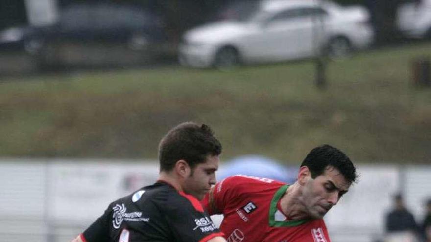 El capitán Manuti, en el partido contra el Ourense. // Bernabé/Cris M.V.