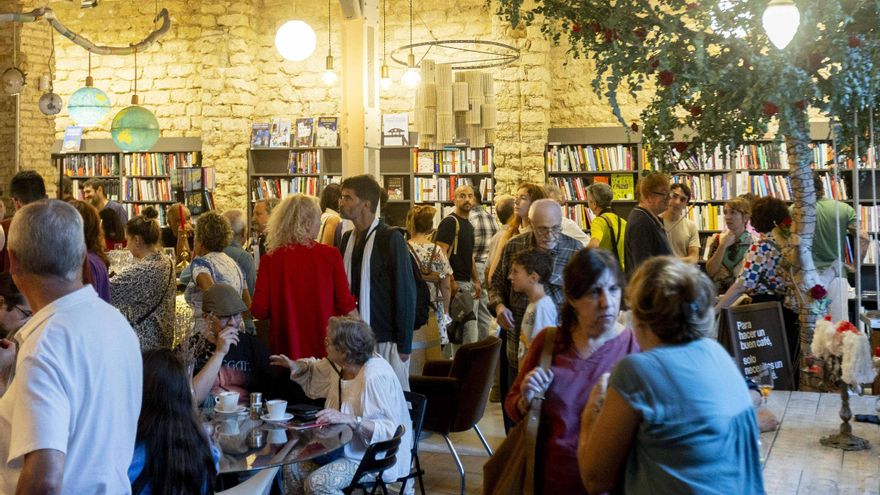 80 Mundos celebra su reapertura en Alicante