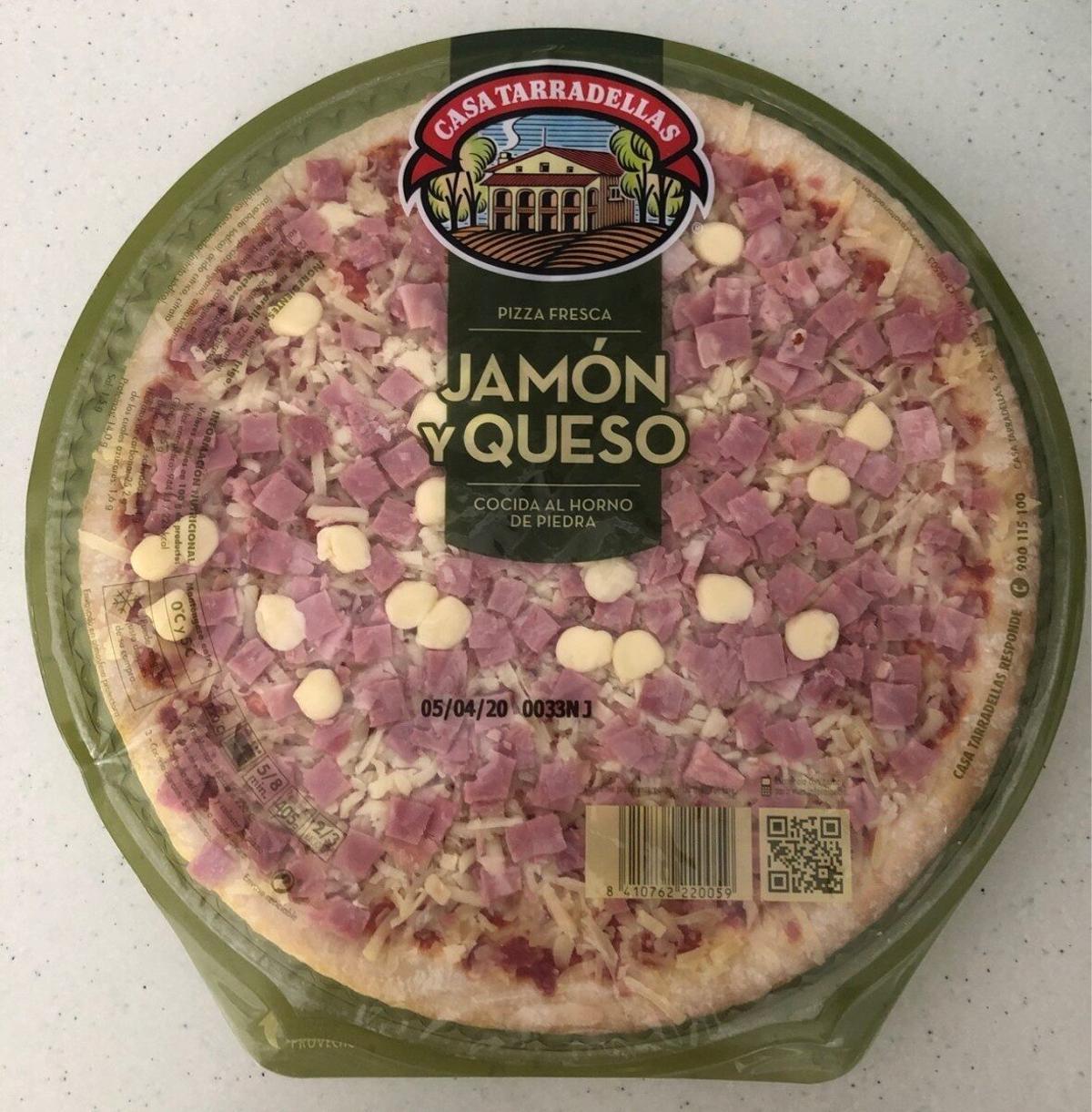 Pizza de jamón y queso de Casa Tarradellas