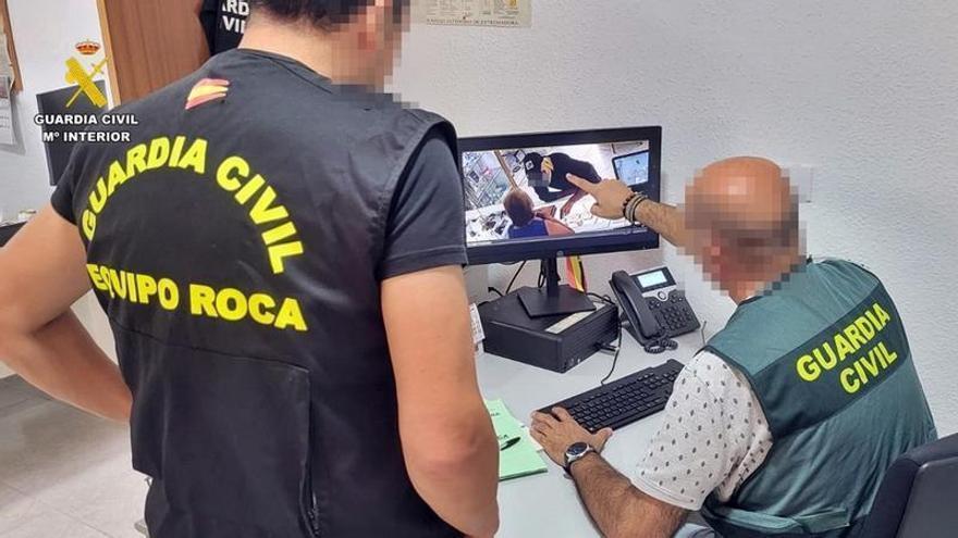 La Guardia Civil detiene al presunto autor del robo de casi 3.000 euros en joyas en Azuaga