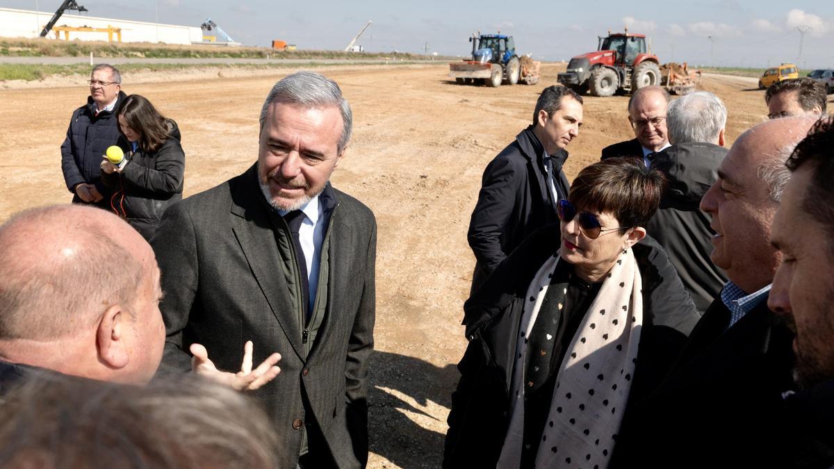 El presidente Azcón, este lunes en Tauste en la presentación de la carretera.