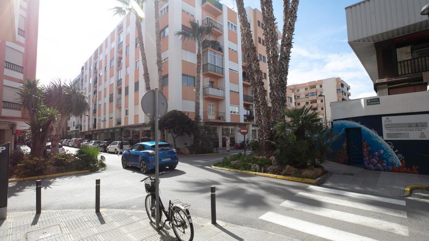 Detenida una joven por acuchillar a su pareja en una calle de Ibiza