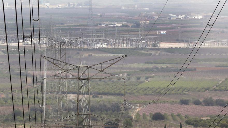 Catadau grava el paso de líneas eléctricas en plena oleada de proyectos de fotovoltaicas