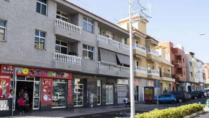 ¿Qué supermercados abrirán el Día de Canarias?