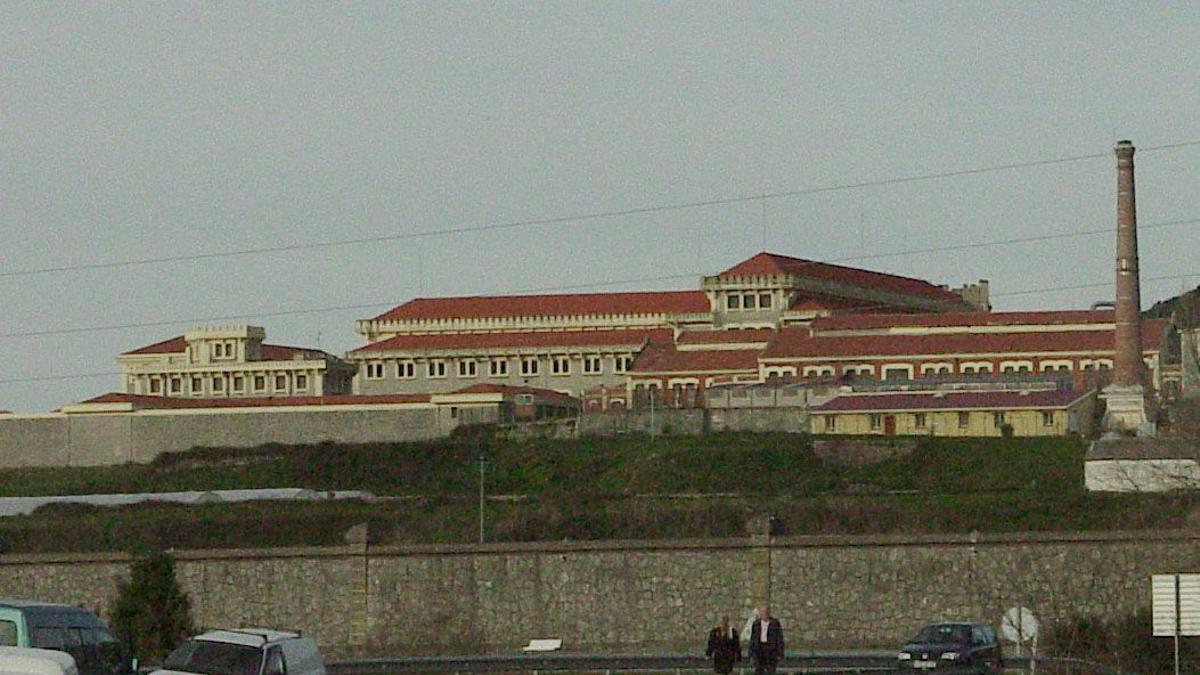 Penal de El Dueso, en Santoña.