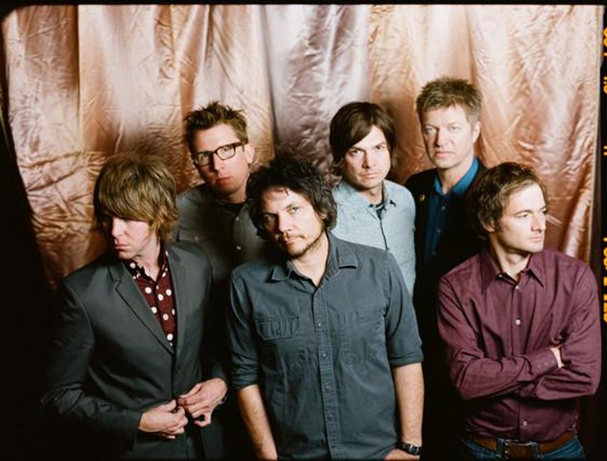 El grup Wilco presentarà ’The whole love’, el primer àlbum que editen des de la seva pròpia discogràfica, dBpm, creada l’any passat. Seran al Parc del Fòrum el dijous 31 de maig.