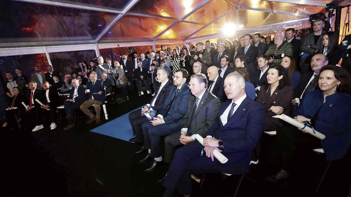 Melendi and Genoa’s New Anthem Returns to Tartiere: A Content Writer’s Perspective