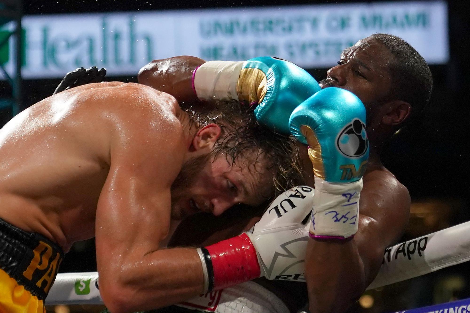 Combat de boxa entre Floyd Mayweather i Logan Paul