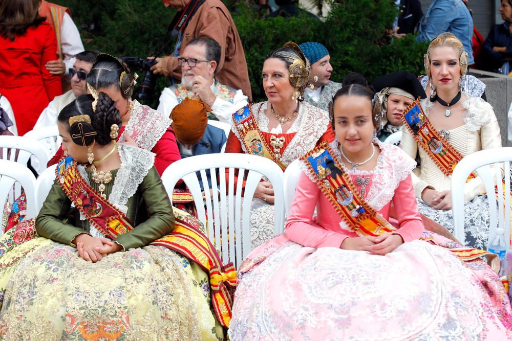 Homenaje a la Senyera de las fallas del Marítimo