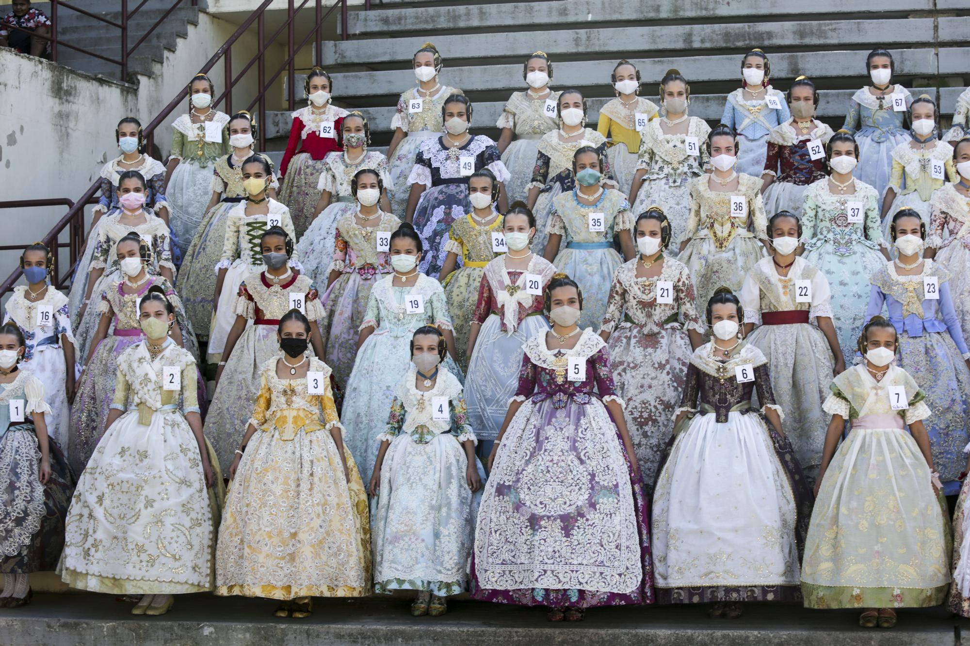 La foto oficial de las aspirantes a fallera mayor infantil de València