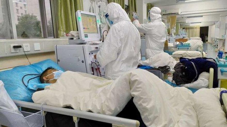 China envía casi 600 médicos a Wuhan para apoyar en la lucha contra el cononavirus