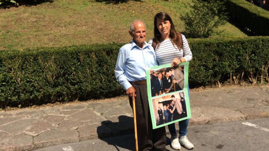 La nieta y el pastor de 90 años que pudieron entregar una carta y unas fotos a los Reyes