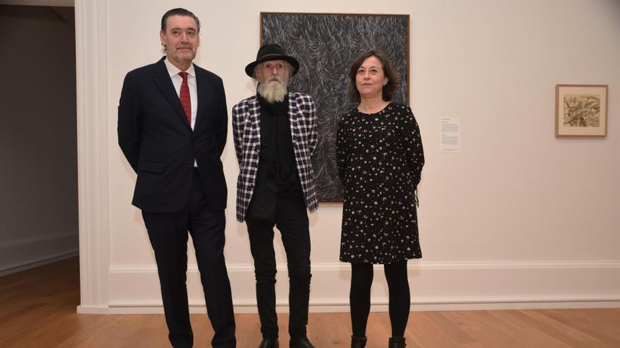 De izquierda a derecha, Miguel Zugaza, Juan Luis Goenaga y Sonia Rueda