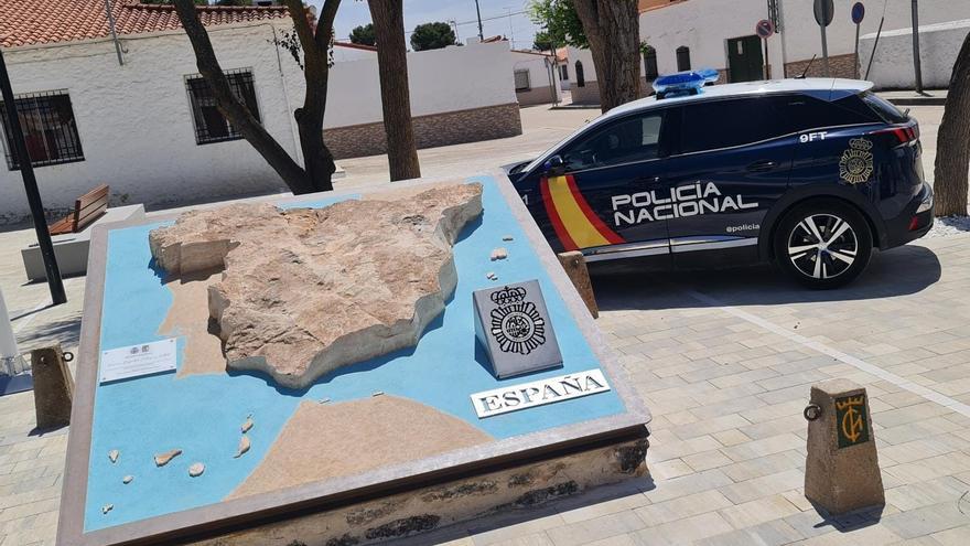 Un coche de la Policía Nacional, en Alcázar de San Juan en una imagen de archivo.