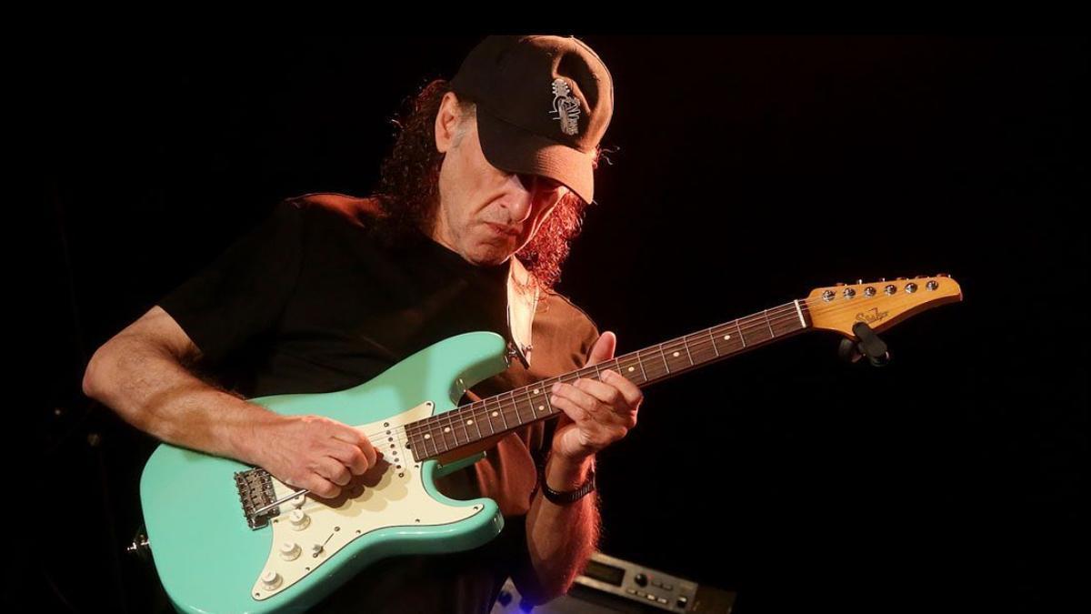 Scott Henderson, en concierto.