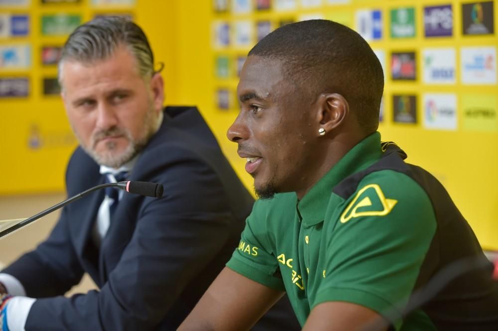 Presentación de Sacko como nuevo jugador de la UD Las Palmas