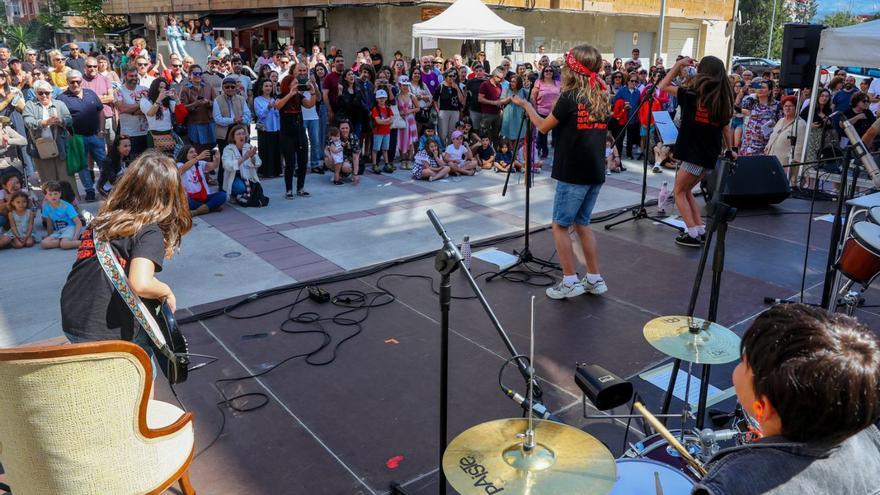 Vermú musical y solidario en el Solifest de O Piñeiriño