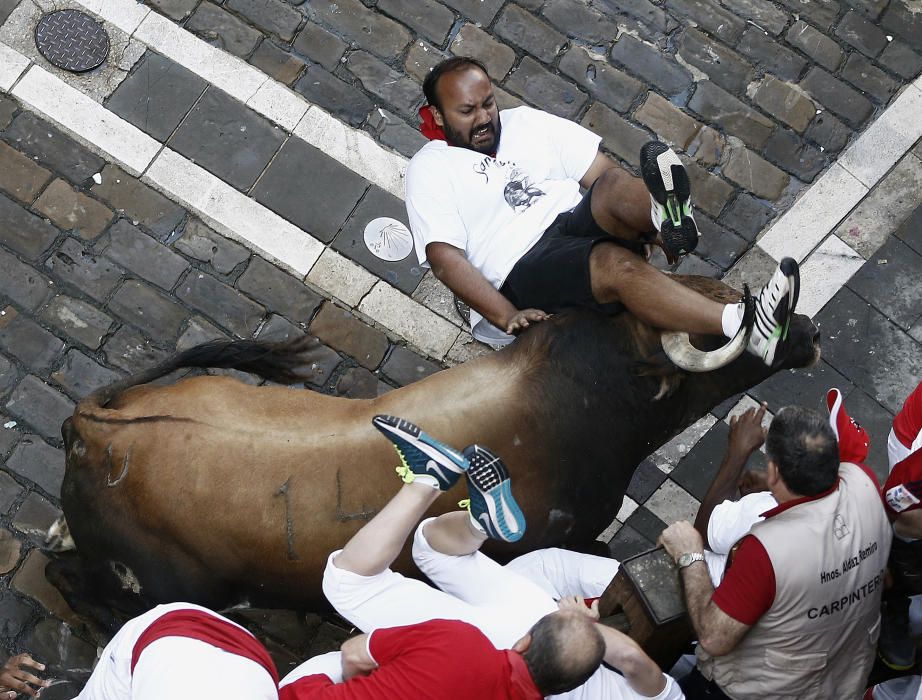 Segundo encierro de los Sanfermines 2016