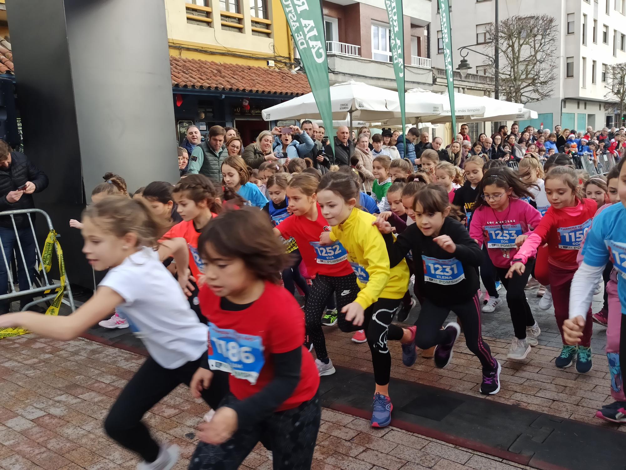 Casi 1.500 participantes disputan la carrera de Fin de Año de Pola de Siero