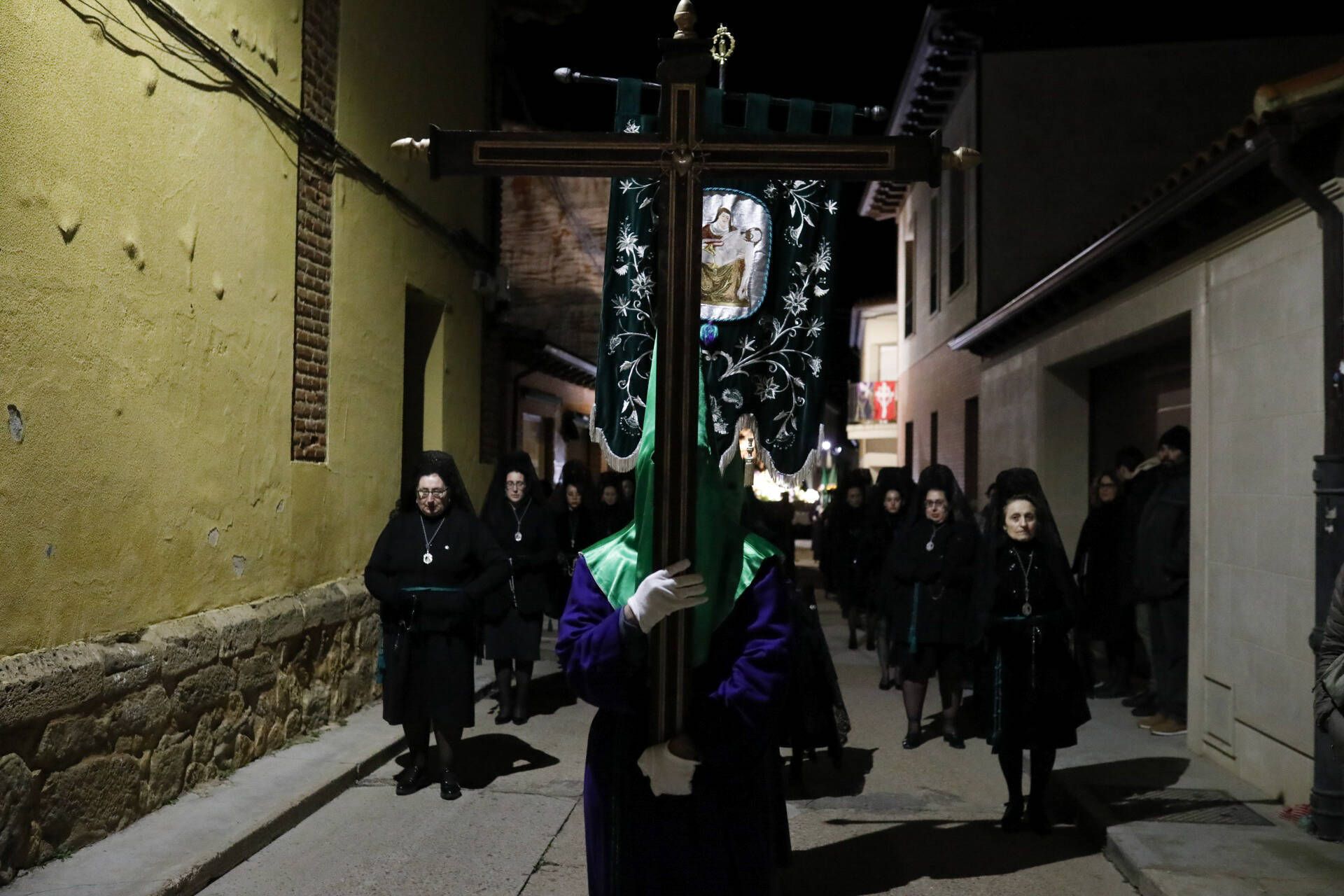 GALERÍA | Procesión del Santo Entierro de Villpando: así ha sido