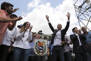 El gobierno de los EEUU celebra el regreso de Juan Guaidó a Venezuela