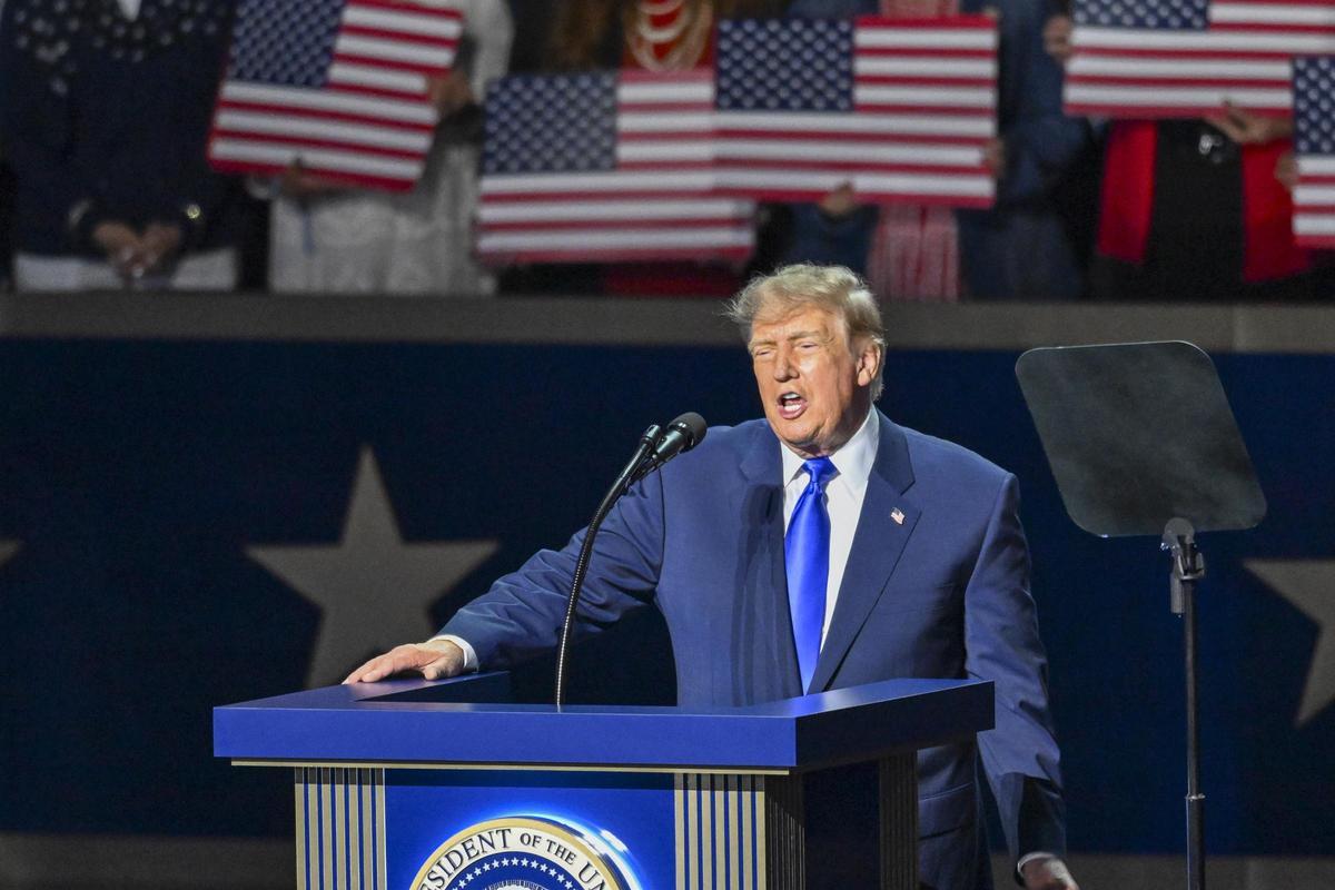 09 September 2026, US, Dallas: US President Trump speaks to the crowd during scenes at the Dallas 2026 Mid-Term Convention at the American Airlines Center in Dallas. Photo: Bob Daemmrich/ZUMA Press Wire/dpa Bob Daemmrich/ZUMA Press Wire/dp / DPA 09/09/2026 ONLY FOR USE IN SPAIN