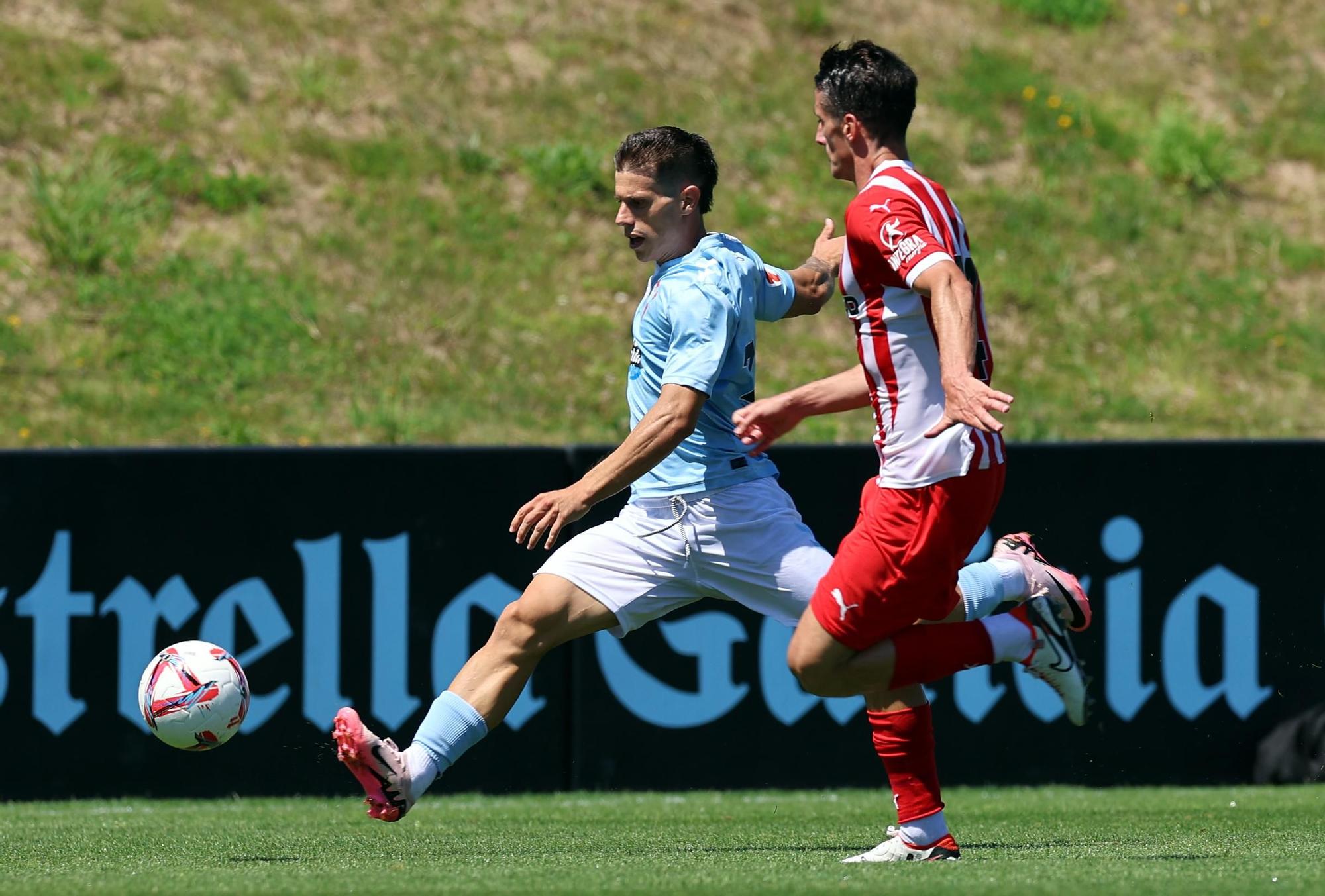 Las imágenes del amistoso Celta 2 - 1 Sporting de Gijón, en Afouteza
