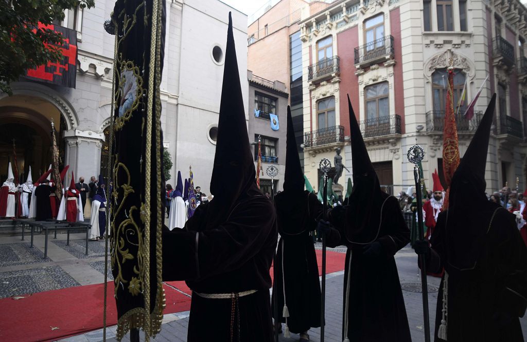 La procesión del Viernes Santo de Murcia, en imágenes