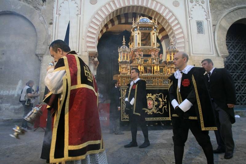 Imágenes del Viernes Santo en Córdoba