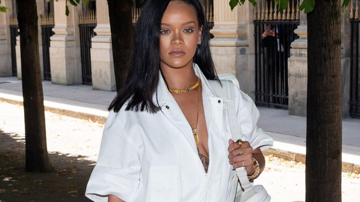 Rihanna en el desfile de Louis Vuitton en París