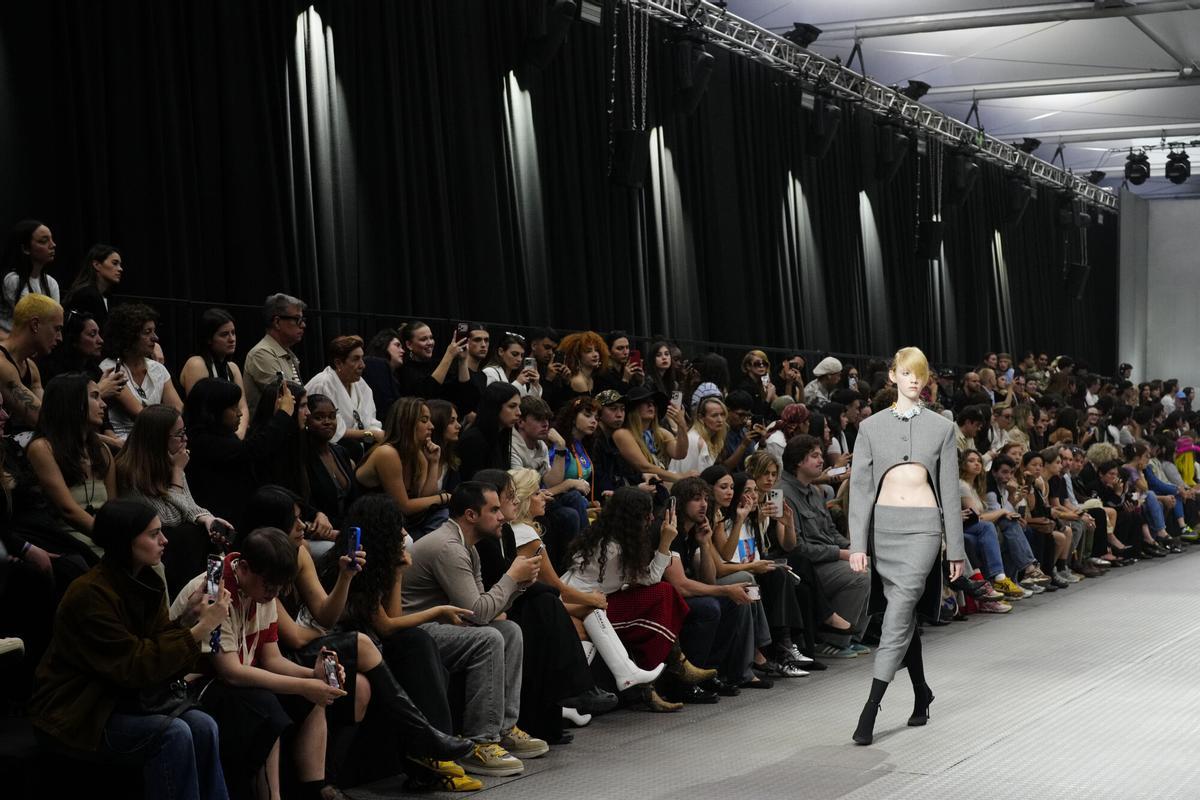 Desfile de la marca Doblas, del diseñador Carlos Doblas Desfile de la marca Doblas, del diseñador Carlos Doblas