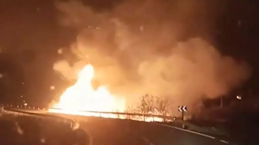 Vídeo | Un viaje por el infierno: así estaba la carretera por el incendio de Ateca