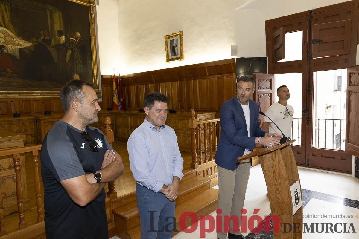 Recepción de los equipos de fútbol de las Escuelas Municipales de Caravaca que han conseguido ascenso