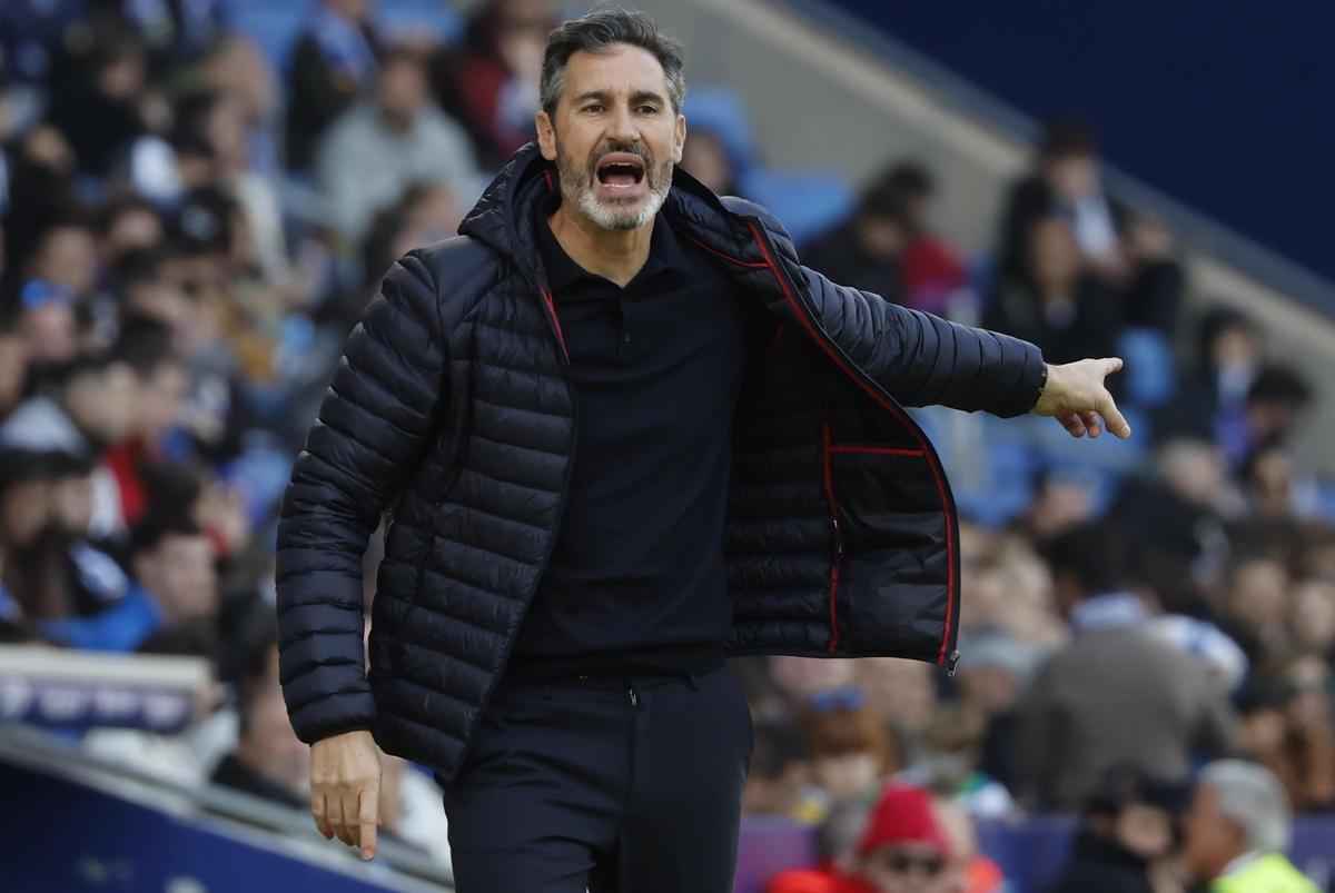 Vicente Moreno durante el partidon contra el Espanyol